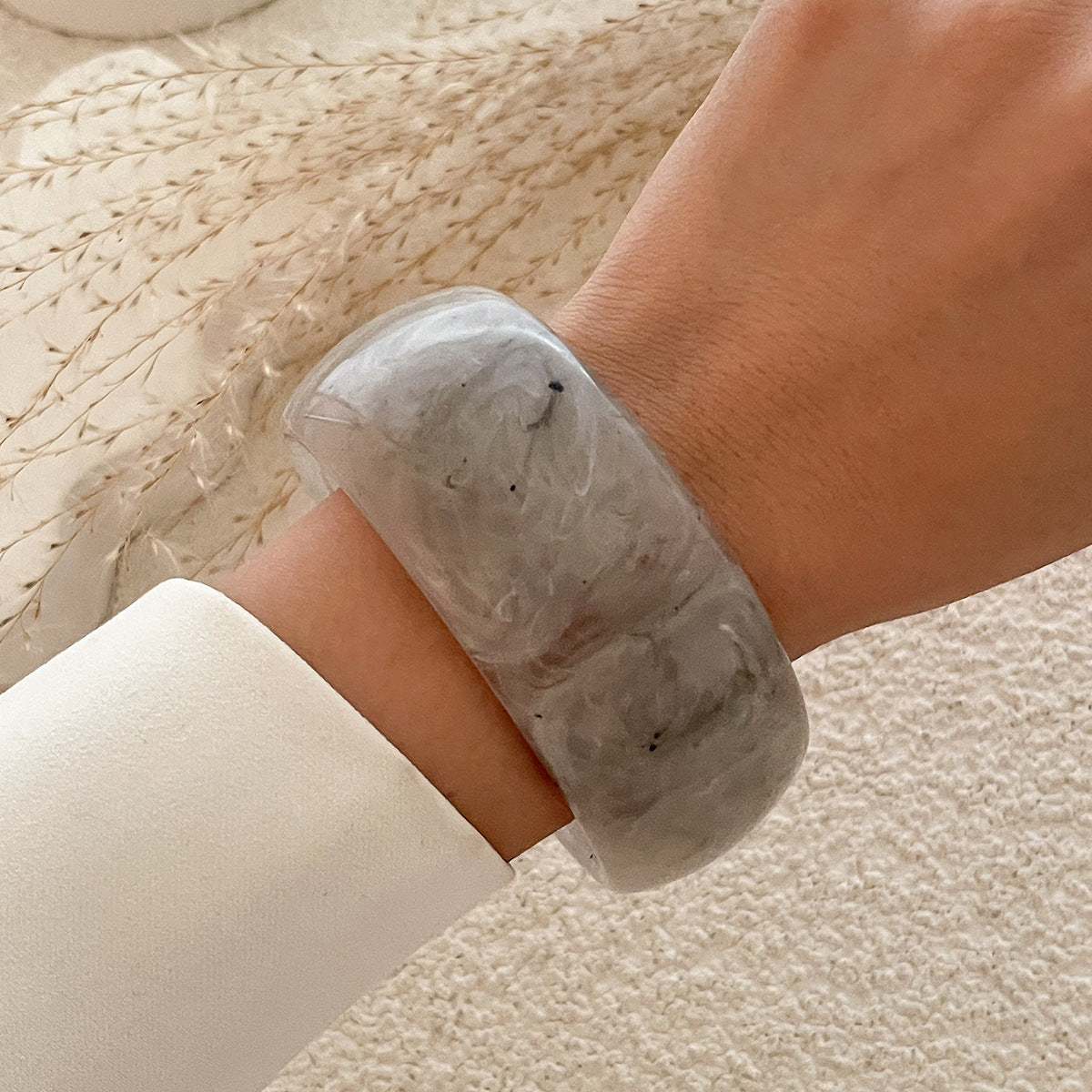 Artistic Retro Round Bracelet Wide Edition Blended Irregular Acrylic Bracelet for Women